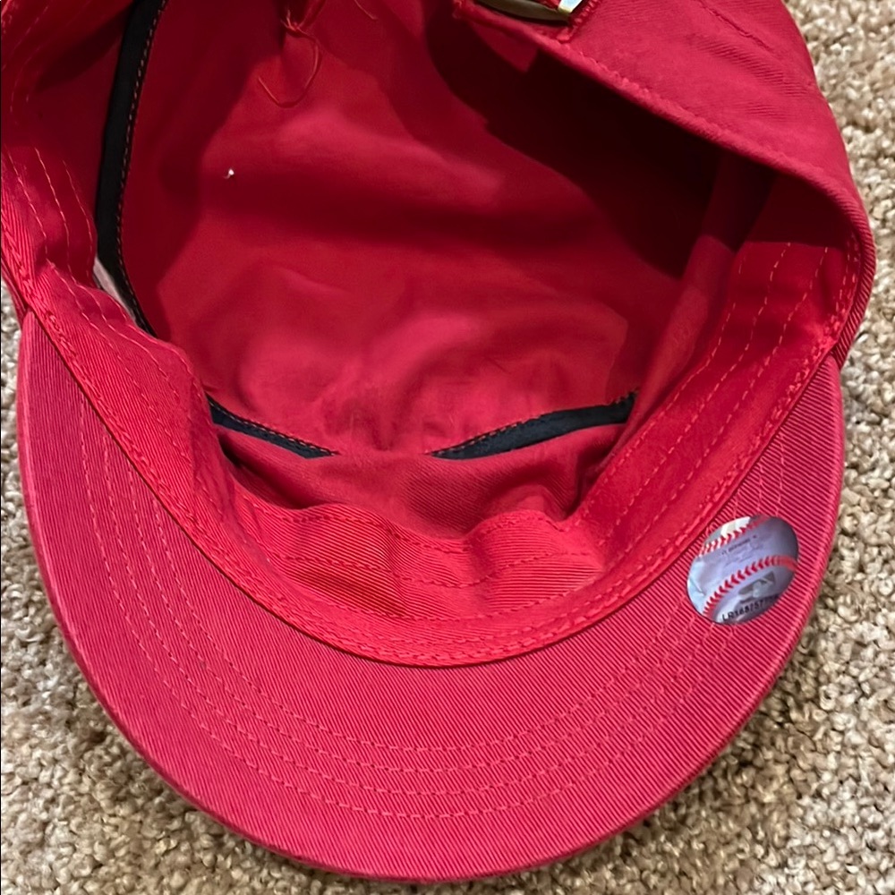 Adjustable Cincinnati Reds Red Baseball Hat - Picture 4 of 5